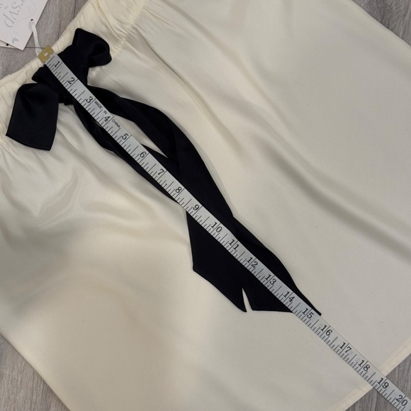 RSVP By Talbots Silk Sleeveless Top with Bow Ivory/Black Size Medium Petite - Picture 11 of 13